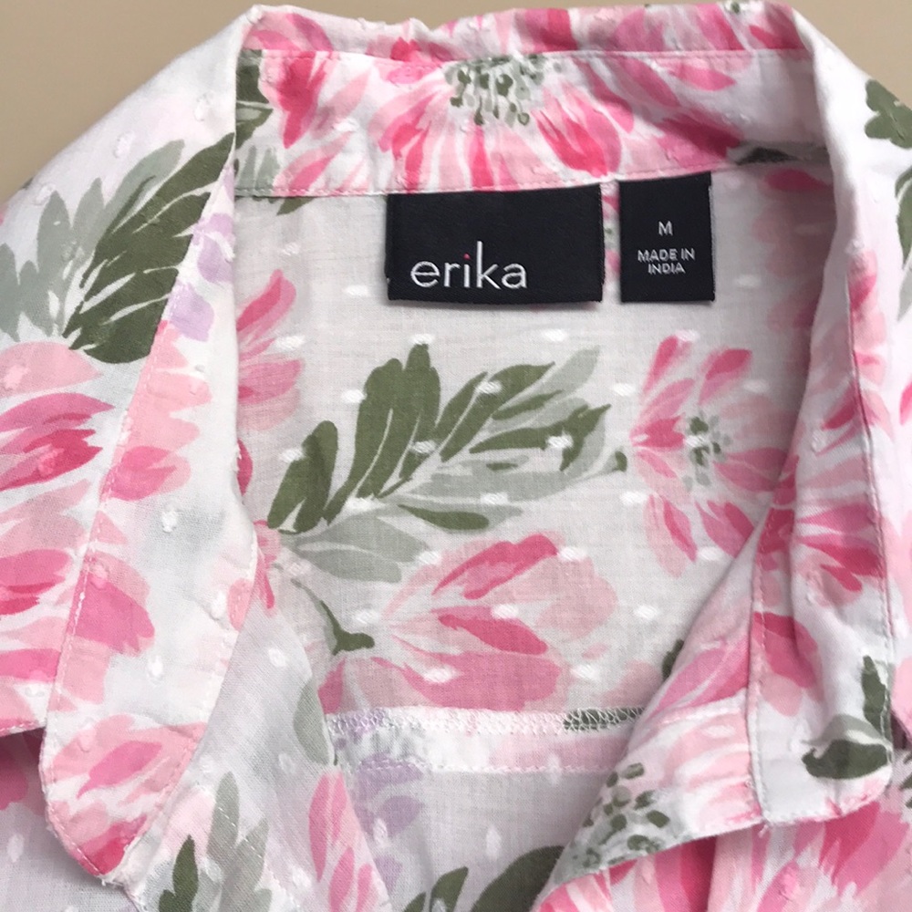 Darling pink floral light weight top - Picture 3 of 6
